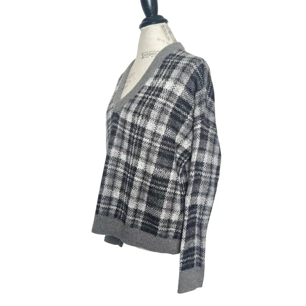 Banana Republic | Women | Plaid Wool Mohair Blend Boxy V-Neck Sweater | Medium